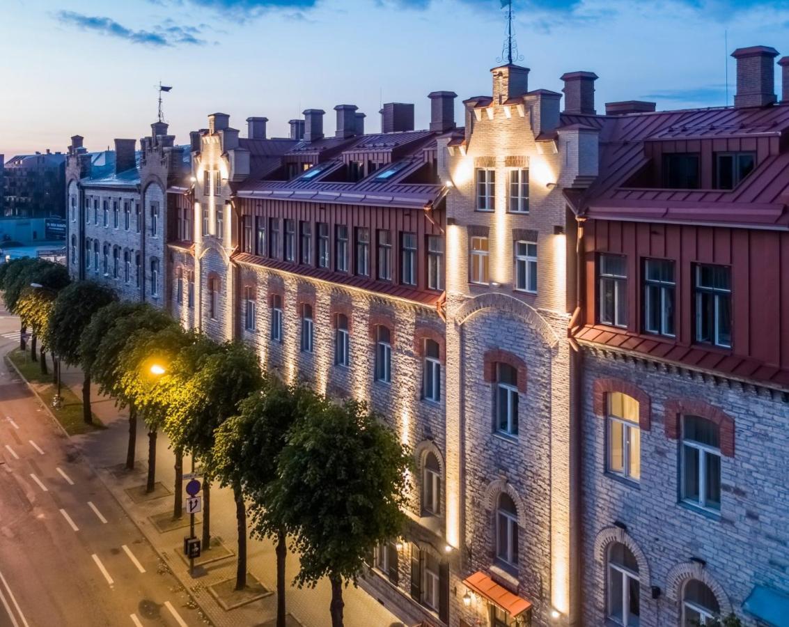 Cozy Two-Story Loft Apartments 6 Tallinn Bagian luar foto